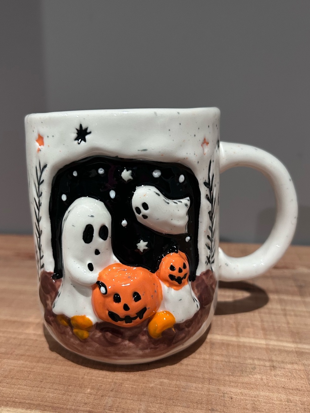 NWT World Market Speckled Cream Friendly Ghost Scene Hand Painted Ceramic Mug